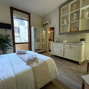 Apartamento Charming Next To The Duomo, Florencia